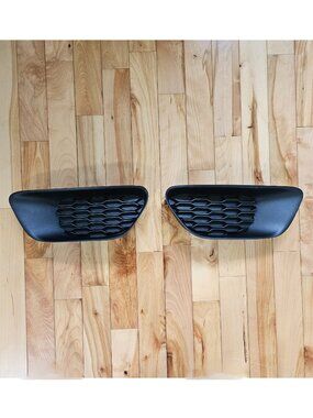 DODGE GRAND CARAVAN 2011-2018 Fog Light Cover - Pair OEM